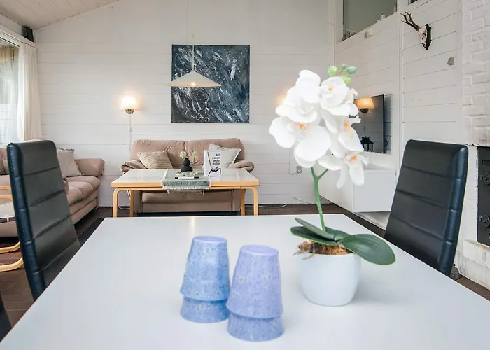 5 Person In Aabenraa-by Traum
